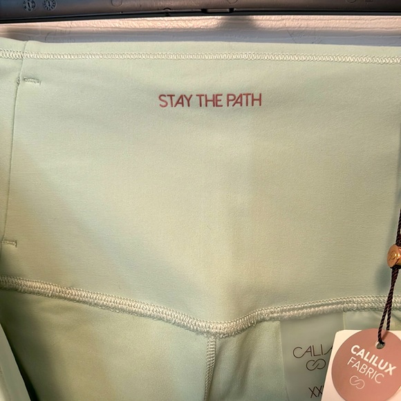 Calia NWT Women’s Hi-Rise Core Essentials 7/8 leggings Size XXL - Fresh Sage - Picture 6 of 9